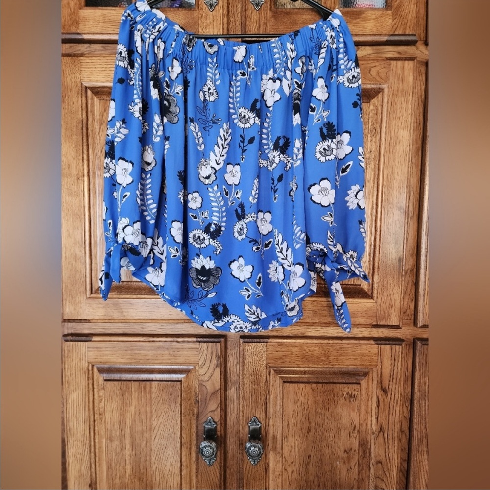 Express Blue Tie Front 3/4 Sleeve Blouse Floral off shoulder